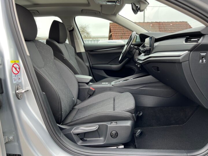 Abbildung Fahrzeugdetailansicht Skoda Octavia - Nr. 34