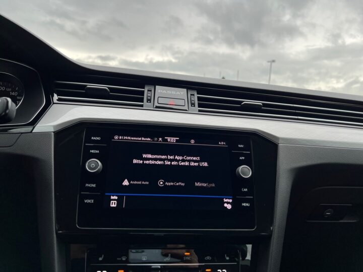 Abbildung Fahrzeugdetailansicht Volkswagen Passat Variant - Nr. 21