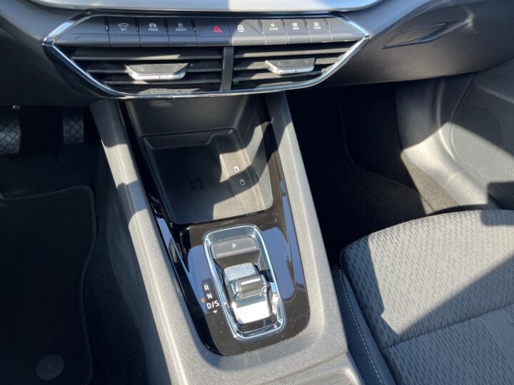 Abbildung Fahrzeugdetailansicht Skoda Octavia - Nr. 28