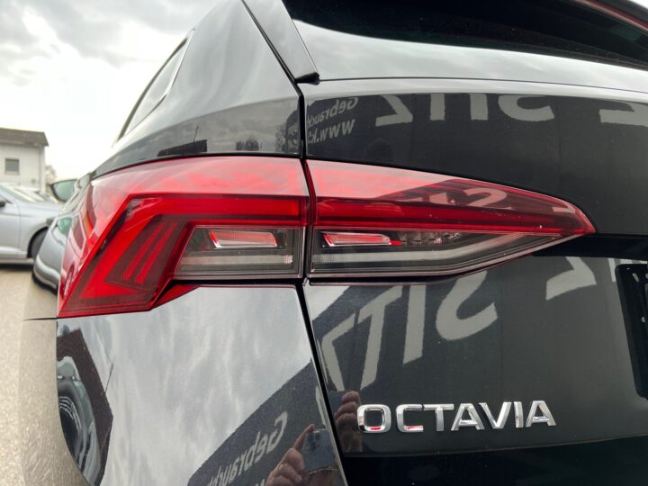 Abbildung Fahrzeugdetailansicht Skoda Octavia - Nr. 39