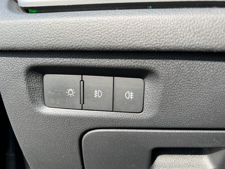 Abbildung Fahrzeugdetailansicht Skoda Octavia - Nr. 43