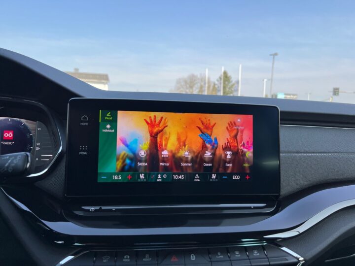 Abbildung Fahrzeugdetailansicht Skoda Octavia - Nr. 22