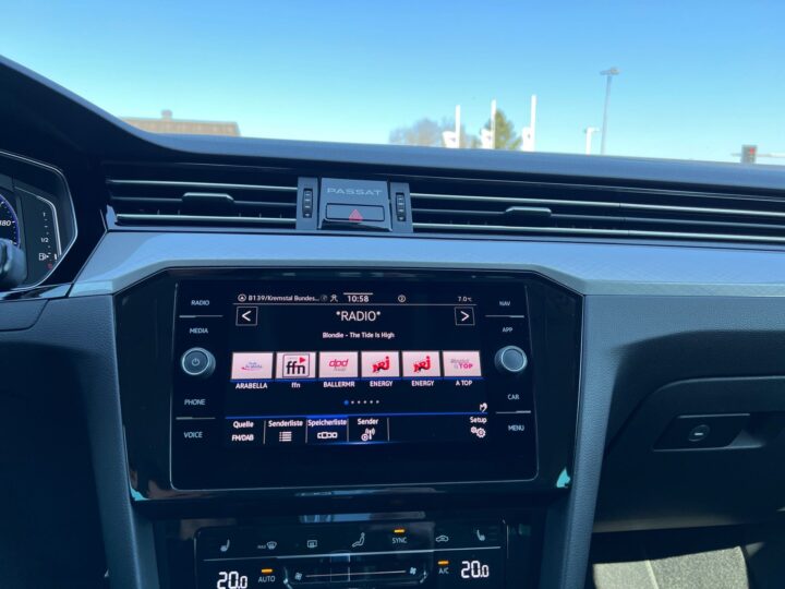Abbildung Fahrzeugdetailansicht Volkswagen Passat Variant - Nr. 20