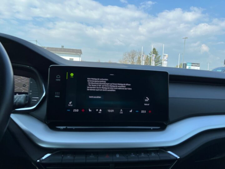 Abbildung Fahrzeugdetailansicht Skoda Octavia - Nr. 21