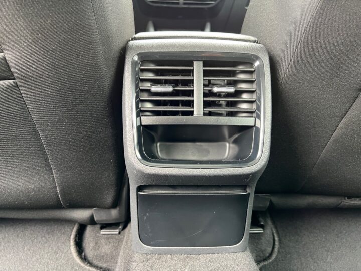 Abbildung Fahrzeugdetailansicht Skoda Octavia - Nr. 33