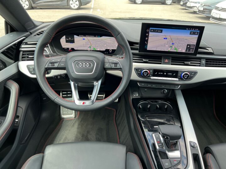 Abbildung Fahrzeugdetailansicht Audi A5 - Nr. 10