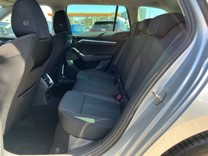 Abbildung Fahrzeugdetailansicht Skoda Octavia - Nr. 13