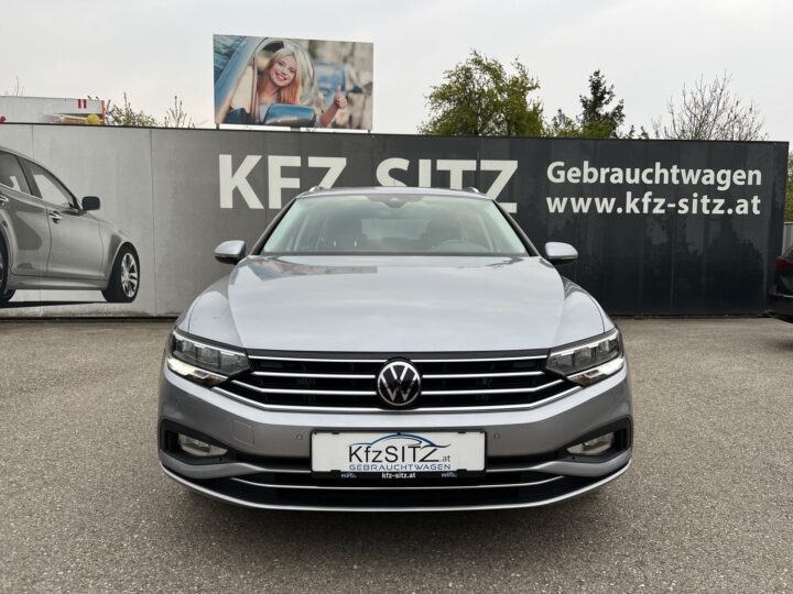 Abbildung Fahrzeugdetailansicht Volkswagen Passat Variant - Nr. 7