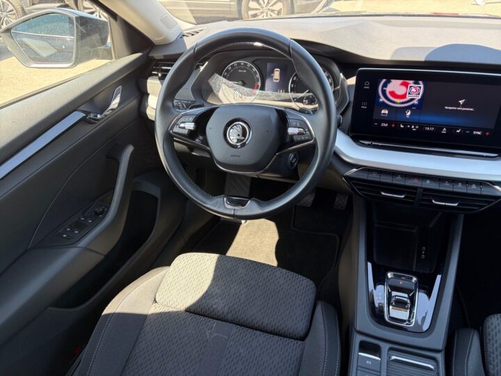 Abbildung Fahrzeugdetailansicht Skoda Octavia - Nr. 11