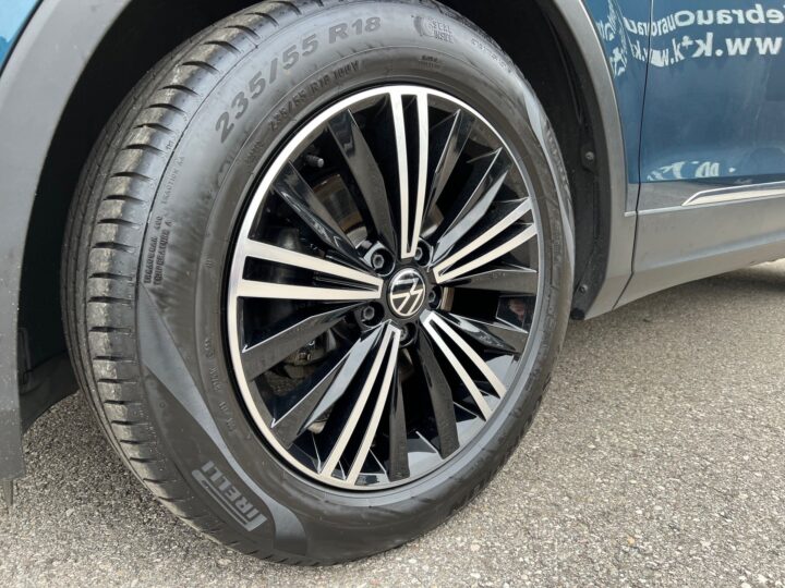 Abbildung Fahrzeugdetailansicht Volkswagen Tiguan - Nr. 36