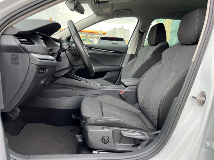 Abbildung Fahrzeugdetailansicht Skoda Octavia - Nr. 12