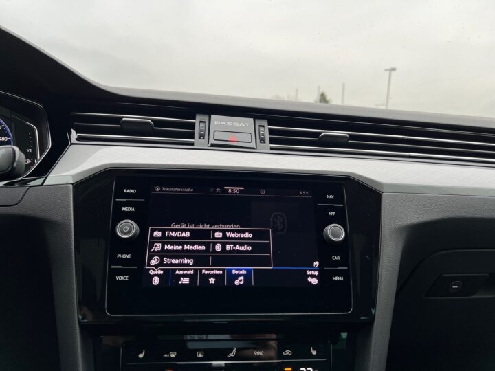 Abbildung Fahrzeugdetailansicht Volkswagen Passat Variant - Nr. 20