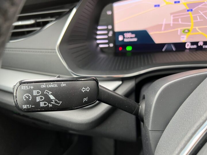 Abbildung Fahrzeugdetailansicht Skoda Octavia - Nr. 42