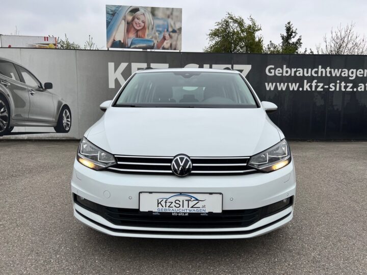 Abbildung Fahrzeugdetailansicht Volkswagen Touran - Nr. 7