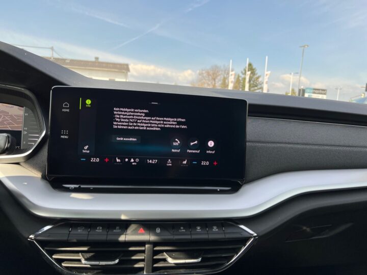 Abbildung Fahrzeugdetailansicht Skoda Octavia - Nr. 21