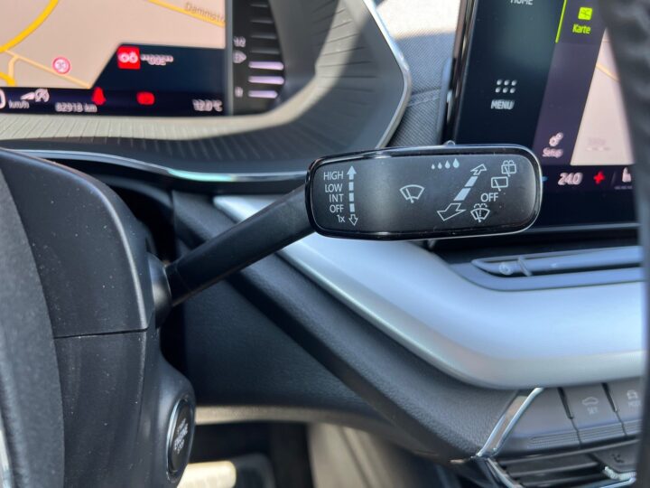 Abbildung Fahrzeugdetailansicht Skoda Octavia - Nr. 43