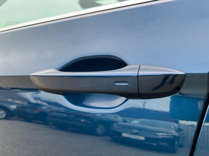 Abbildung Fahrzeugdetailansicht Volkswagen Passat Variant - Nr. 41