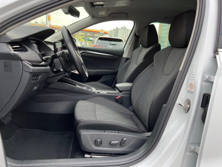 Abbildung Fahrzeugdetailansicht Skoda Octavia - Nr. 12