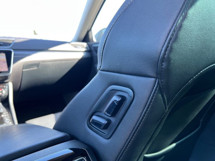 Abbildung Fahrzeugdetailansicht Skoda Superb - Nr. 29