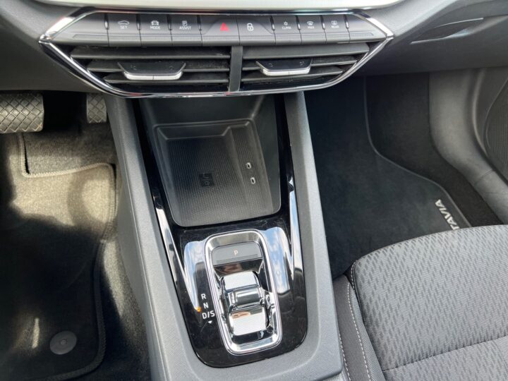 Abbildung Fahrzeugdetailansicht Skoda Octavia - Nr. 27