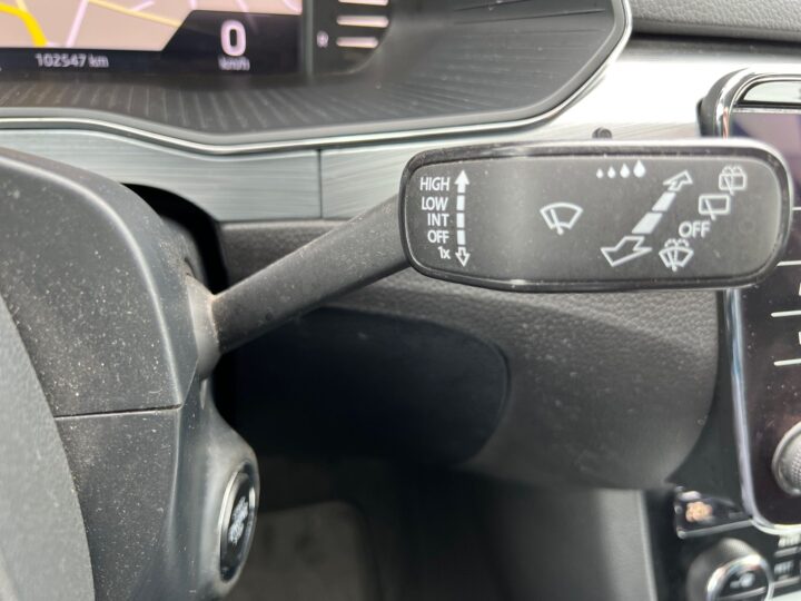 Abbildung Fahrzeugdetailansicht Skoda Superb - Nr. 40