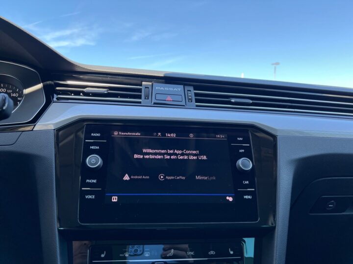 Abbildung Fahrzeugdetailansicht Volkswagen Passat Variant - Nr. 21