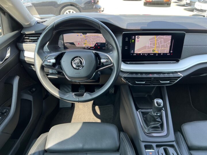 Abbildung Fahrzeugdetailansicht Skoda Octavia - Nr. 10