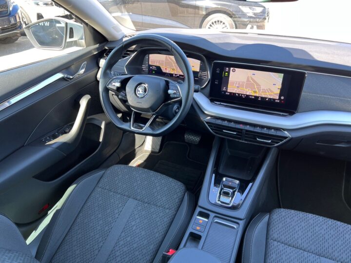 Abbildung Fahrzeugdetailansicht Skoda Octavia - Nr. 11