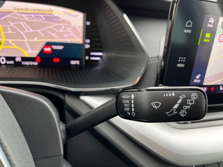 Abbildung Fahrzeugdetailansicht Skoda Octavia - Nr. 41