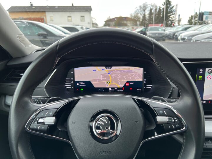 Abbildung Fahrzeugdetailansicht Skoda Octavia - Nr. 15