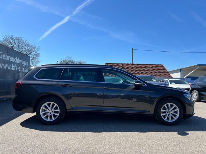 Abbildung Fahrzeugdetailansicht Volkswagen Passat Variant - Nr. 1