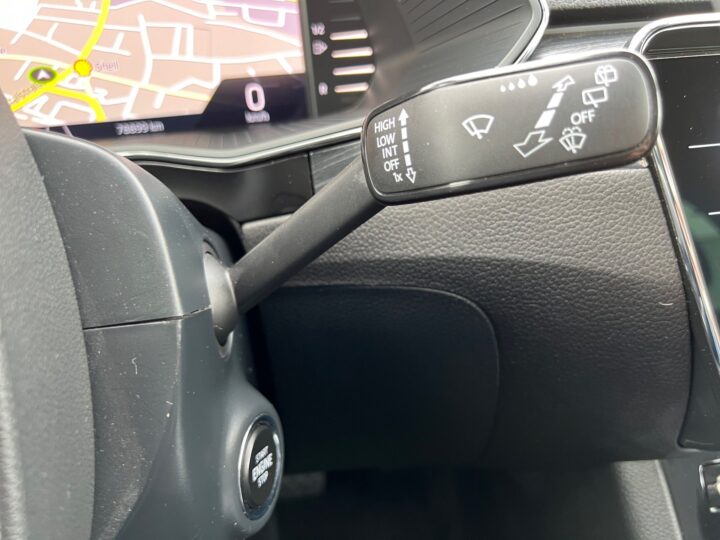 Abbildung Fahrzeugdetailansicht Skoda Superb - Nr. 45