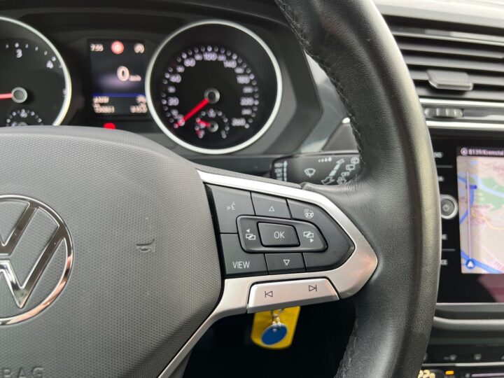 Abbildung Fahrzeugdetailansicht Volkswagen Tiguan - Nr. 39