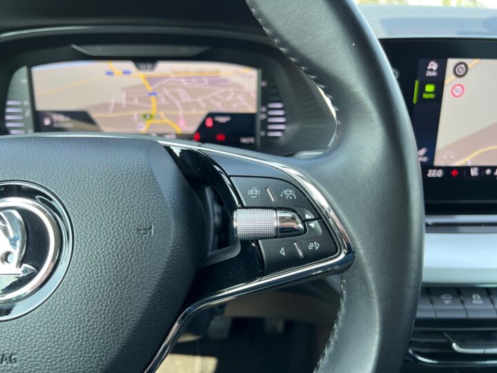 Abbildung Fahrzeugdetailansicht Skoda Octavia - Nr. 43