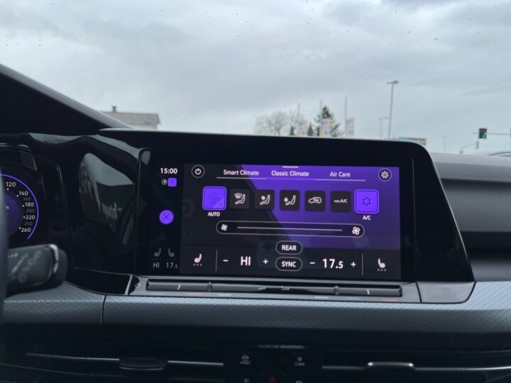 Abbildung Fahrzeugdetailansicht Volkswagen Golf - Nr. 25