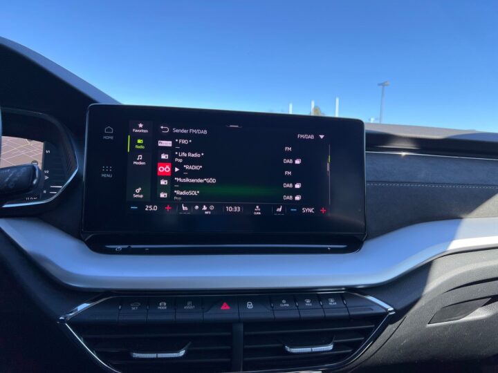 Abbildung Fahrzeugdetailansicht Skoda Octavia - Nr. 19