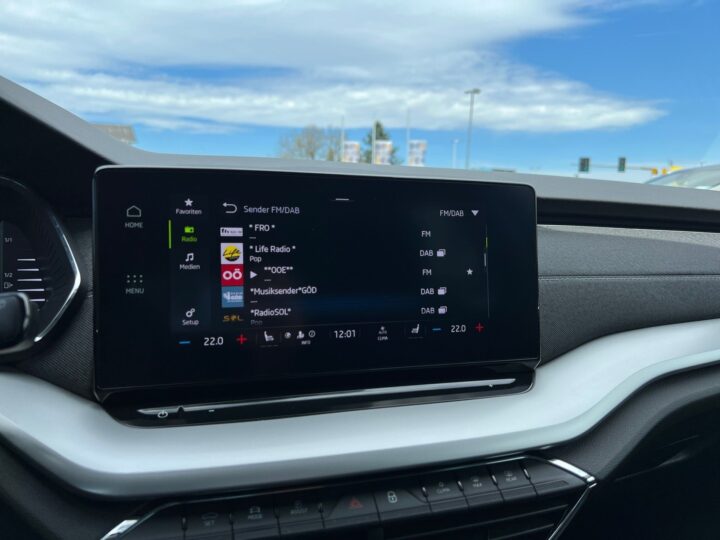 Abbildung Fahrzeugdetailansicht Skoda Octavia - Nr. 19