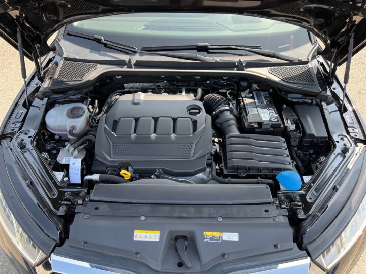 Abbildung Fahrzeugdetailansicht Skoda Octavia - Nr. 35