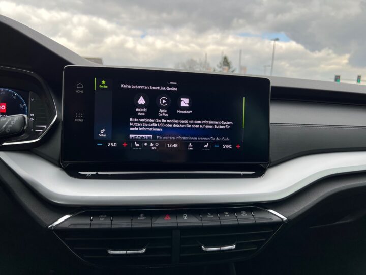 Abbildung Fahrzeugdetailansicht Skoda Octavia - Nr. 20