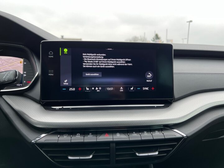 Abbildung Fahrzeugdetailansicht Skoda Octavia - Nr. 21