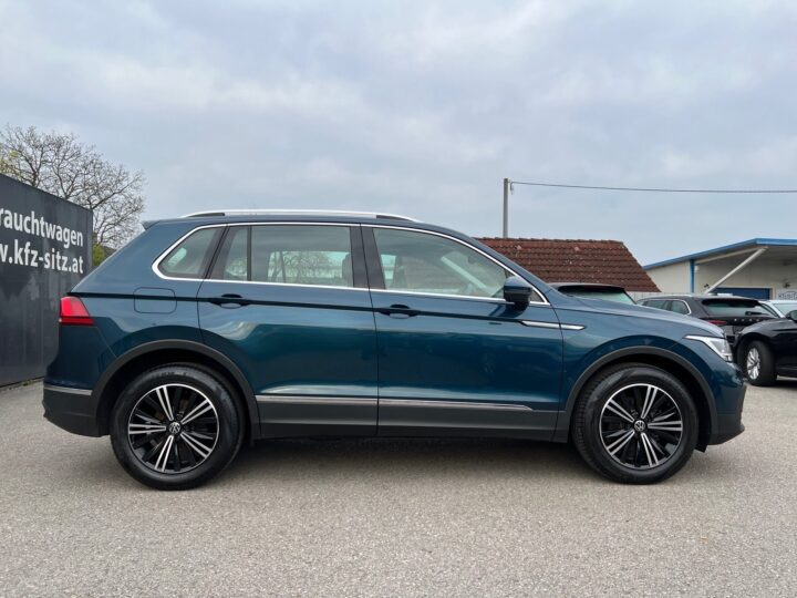 Abbildung Fahrzeugdetailansicht Volkswagen Tiguan - Nr. 1