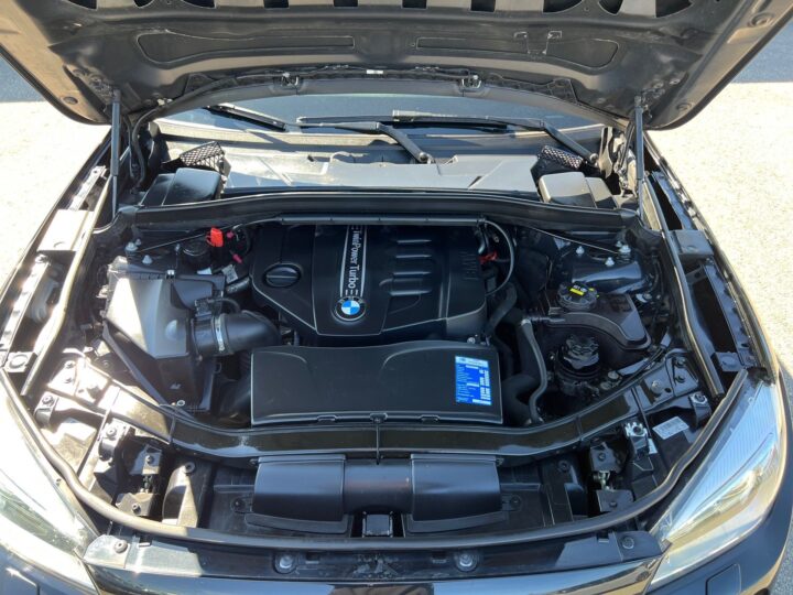 Abbildung Fahrzeugdetailansicht BMW X1 - Nr. 30