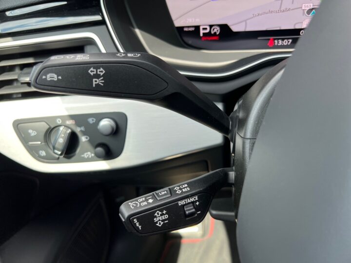 Abbildung Fahrzeugdetailansicht Audi A5 - Nr. 45