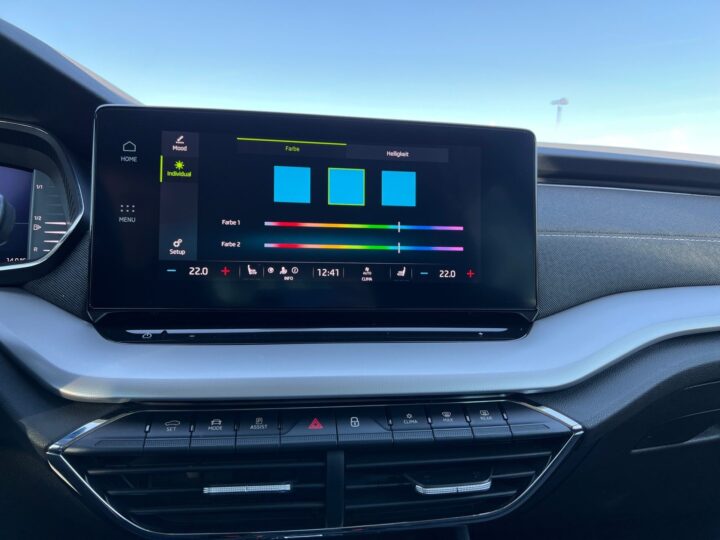 Abbildung Fahrzeugdetailansicht Skoda Octavia - Nr. 22