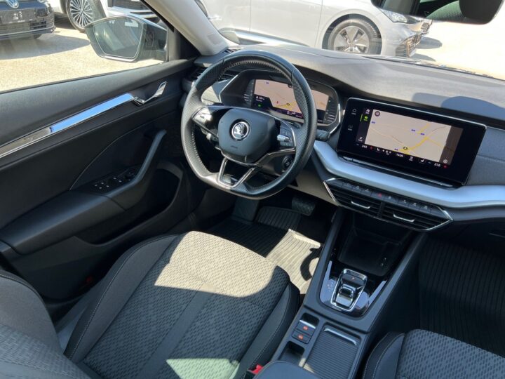 Abbildung Fahrzeugdetailansicht Skoda Octavia - Nr. 11