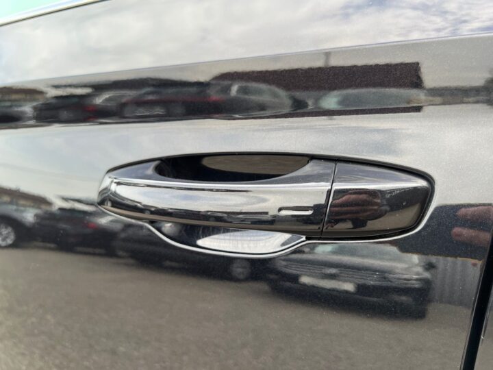 Abbildung Fahrzeugdetailansicht Skoda Superb - Nr. 29