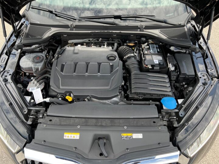 Abbildung Fahrzeugdetailansicht Skoda Octavia - Nr. 34