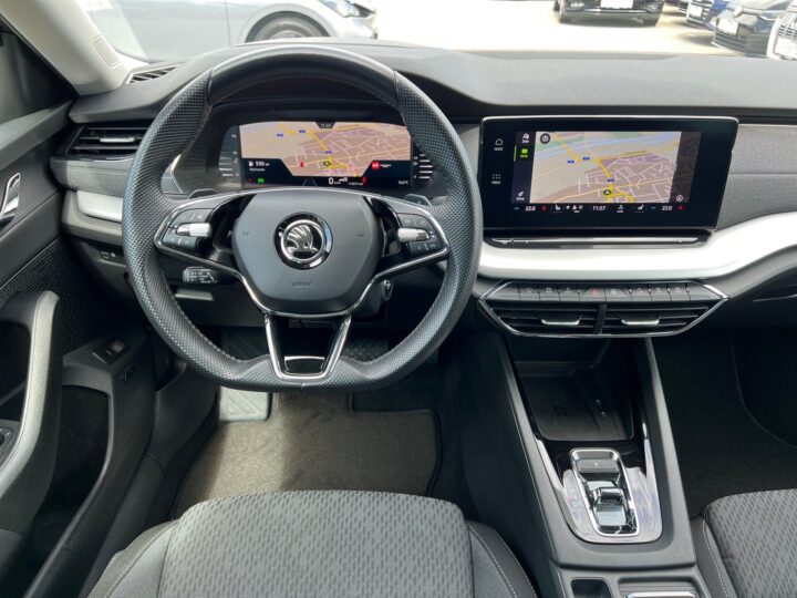 Abbildung Fahrzeugdetailansicht Skoda Octavia - Nr. 10