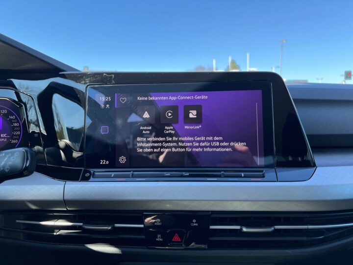 Abbildung Fahrzeugdetailansicht Volkswagen Golf Variant - Nr. 20