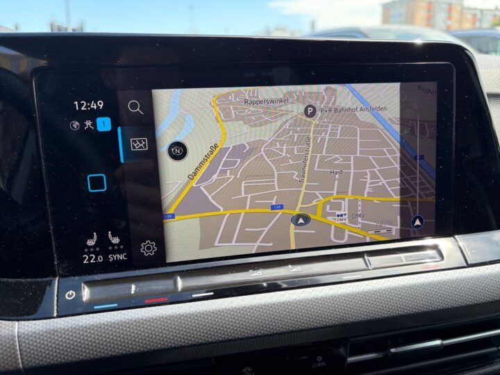 Abbildung Fahrzeugdetailansicht Volkswagen Golf - Nr. 18